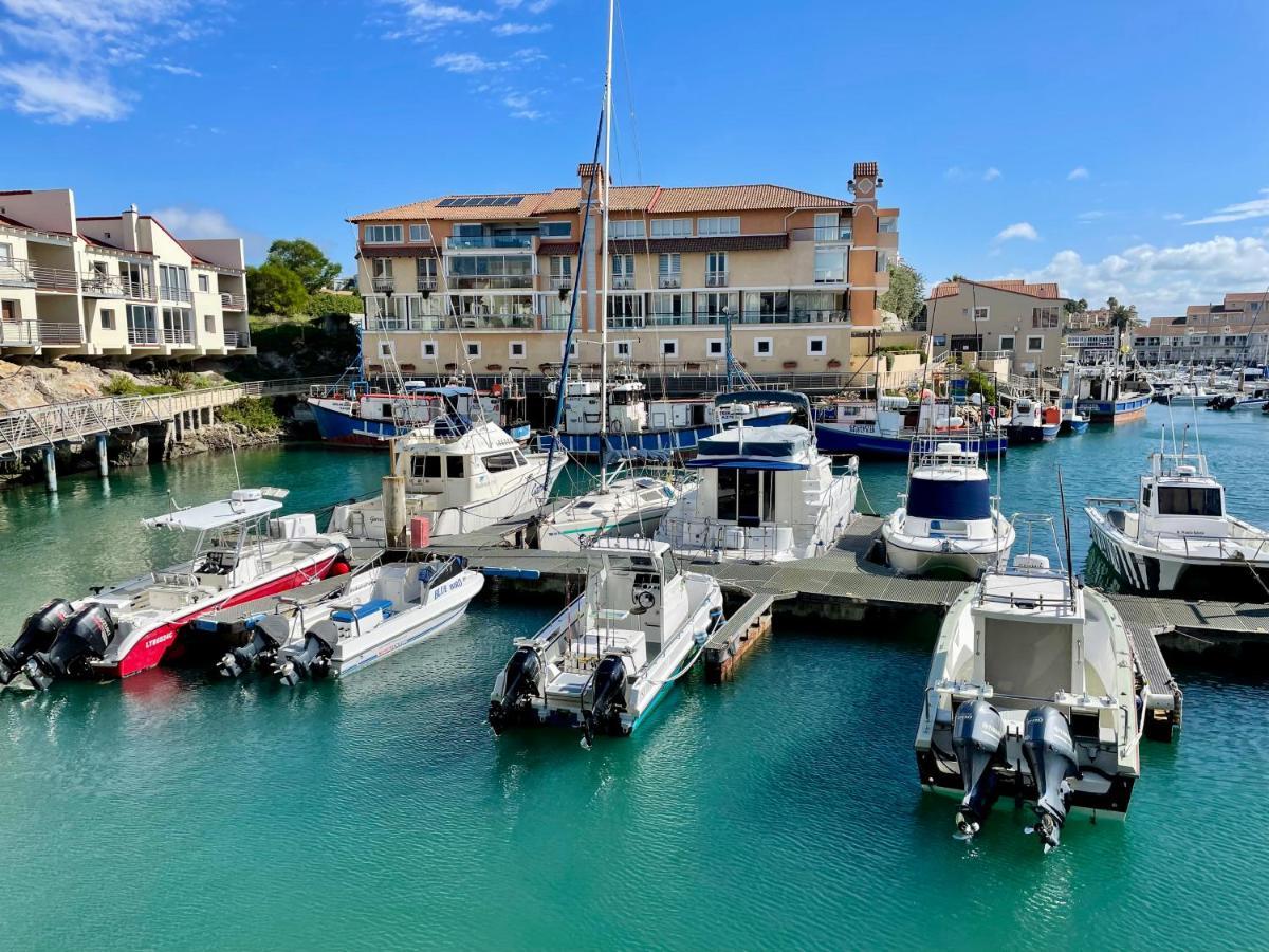 Port Edge - Ships Bell, Port St Francis Bay Apartment Exterior photo